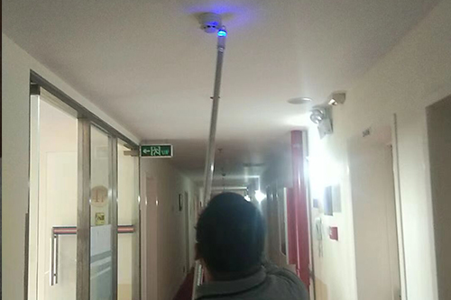 ̸в